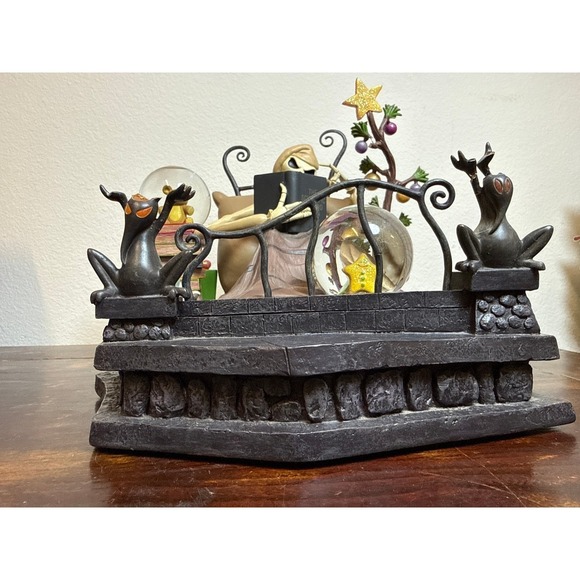Disney Nightmare Before Christmas Jack Skellington Zero Bed Scene Sculpture - Picture 9 of 12